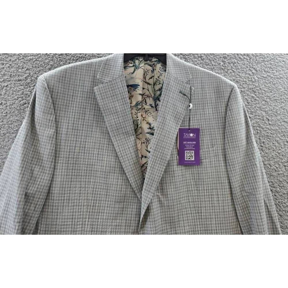 Tayion Collection Regular-Fit Suit Jacket Men's 46R Gray Flap Pocket Long Sleeve